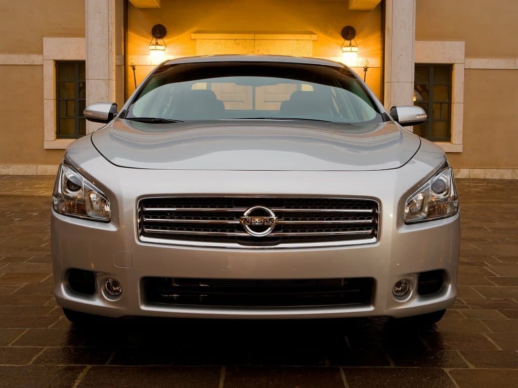 Nissan Maxima VII (A35) — Öndən