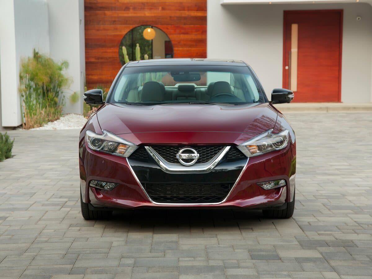Nissan Maxima VIII (A36) — Öndən