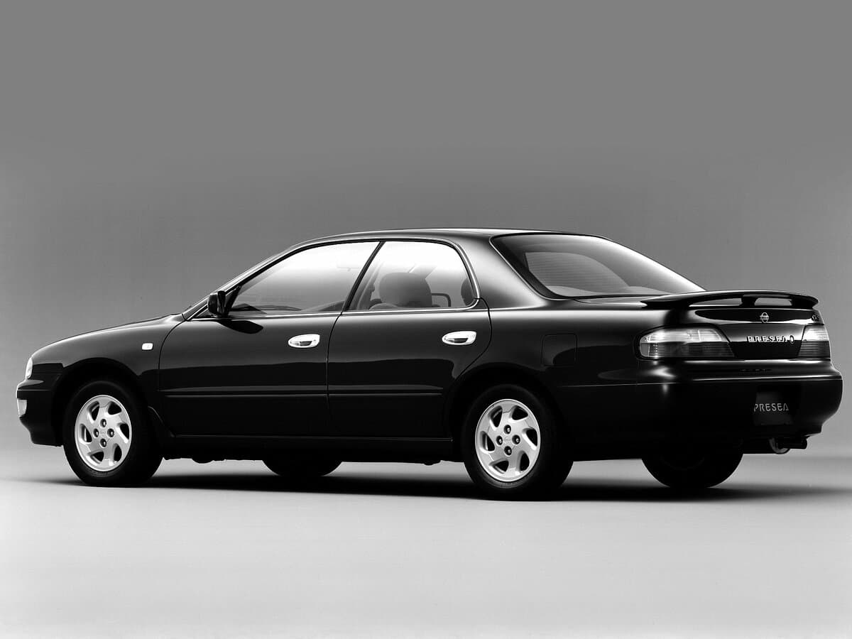 Nissan Presea II — 3/4 arxadan