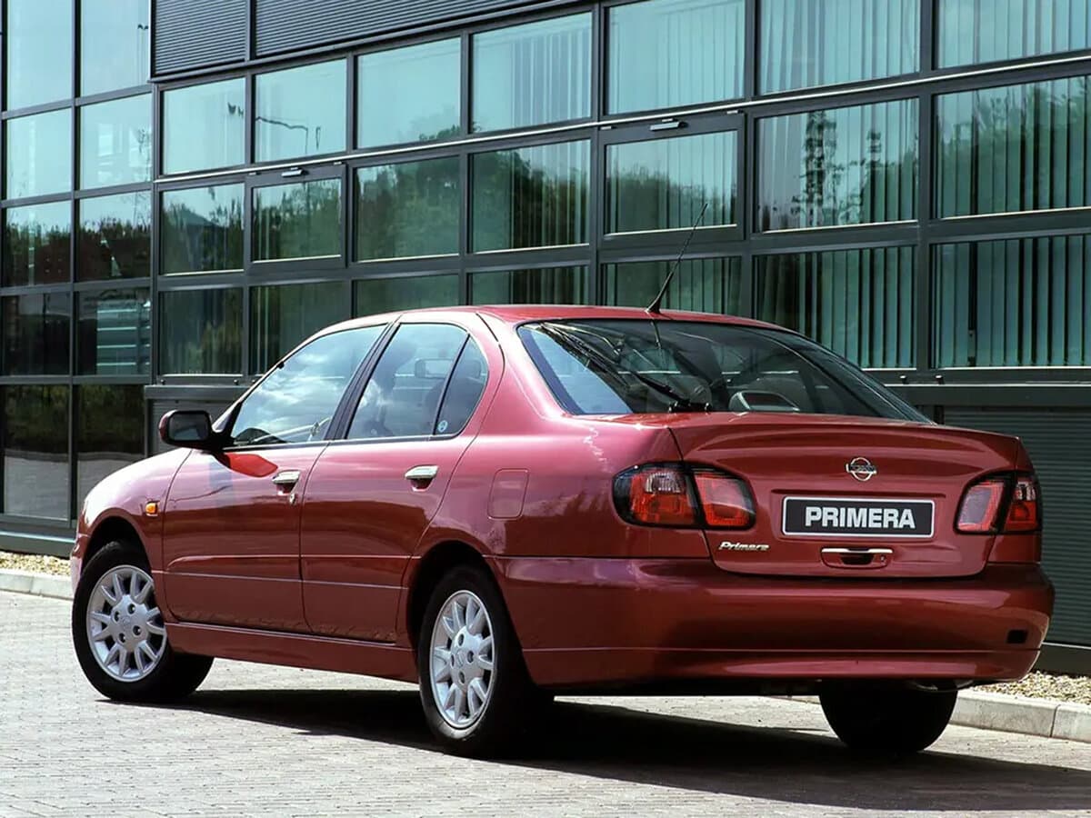 Nissan Primera II (P11) Restayling — 3/4 arxadan