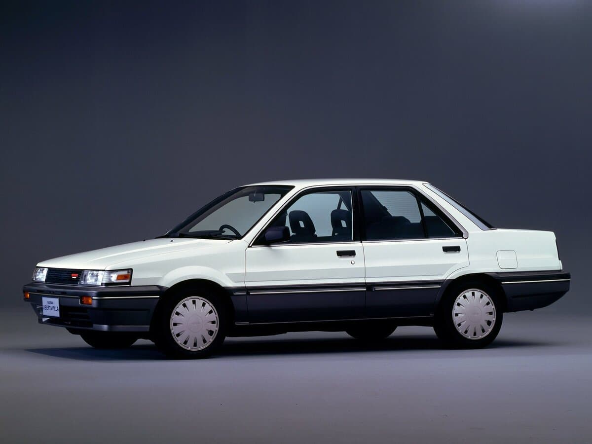 Nissan Pulsar III (N13) — Yandan