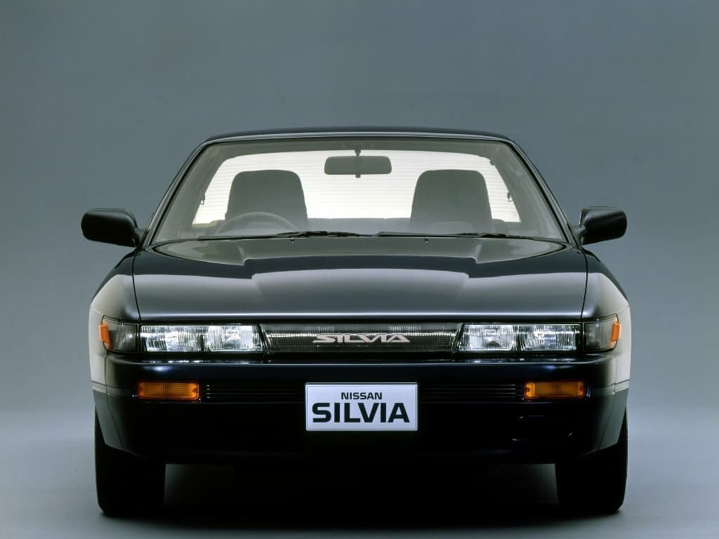 Nissan Silvia V (S13) — Öndən