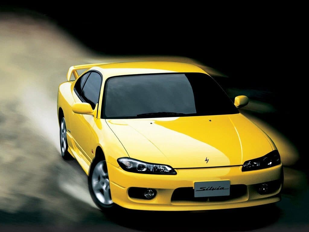 Nissan Silvia VII (S15) — Öndən