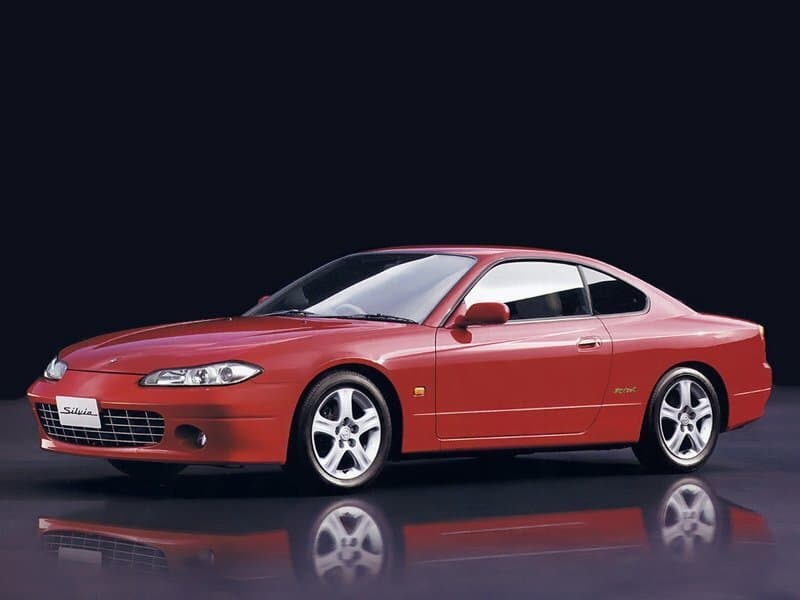 Nissan Silvia VII (S15) — Yandan
