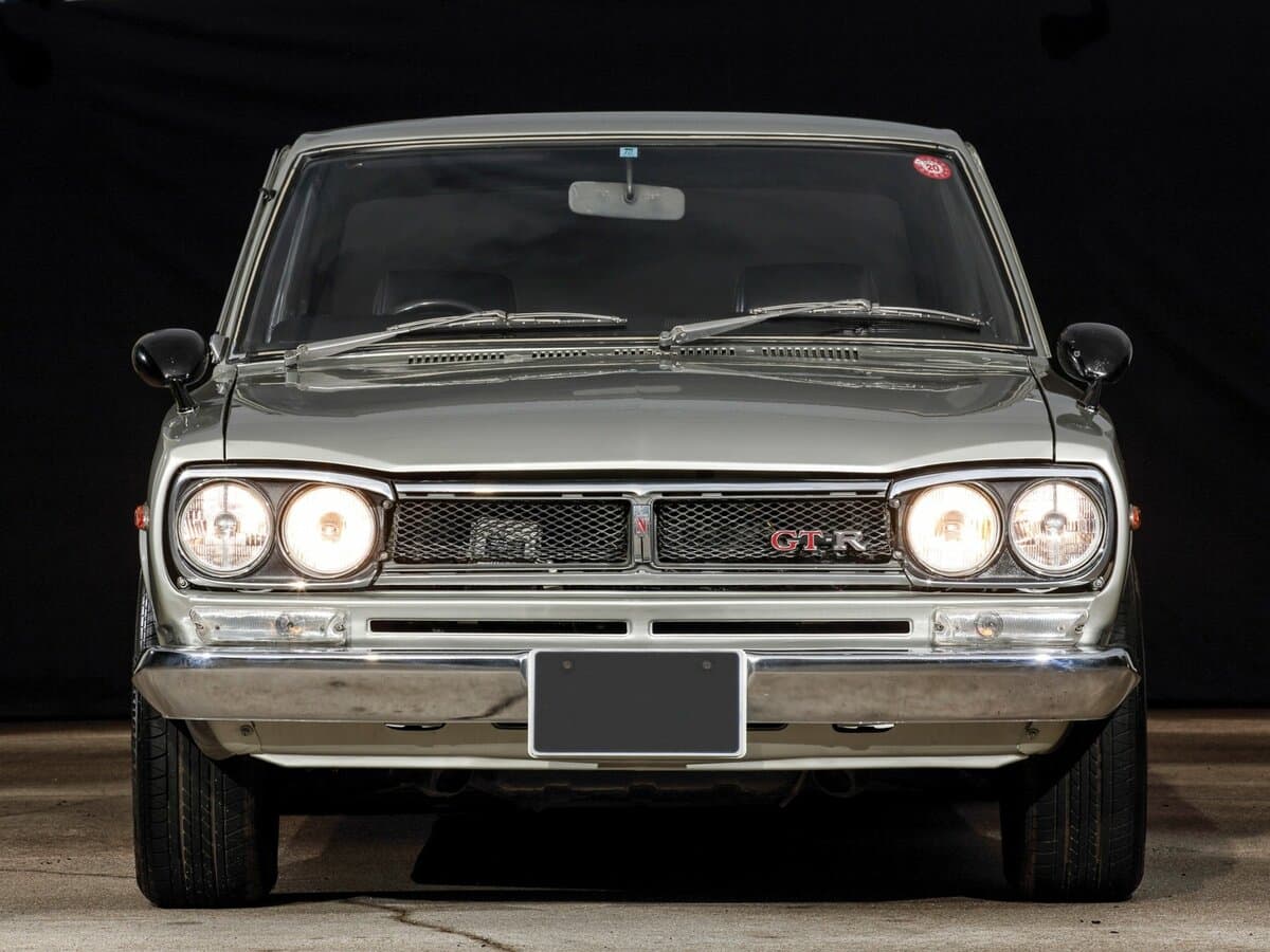 Nissan Skyline III (C10) — Öndən