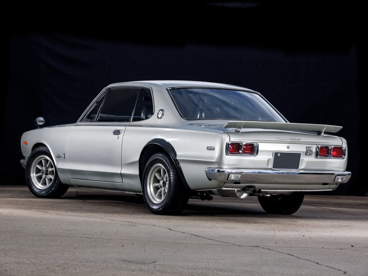 Nissan Skyline III (C10) — 3/4 arxadan