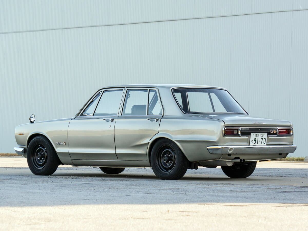 Nissan Skyline III (C10) — 3/4 arxadan