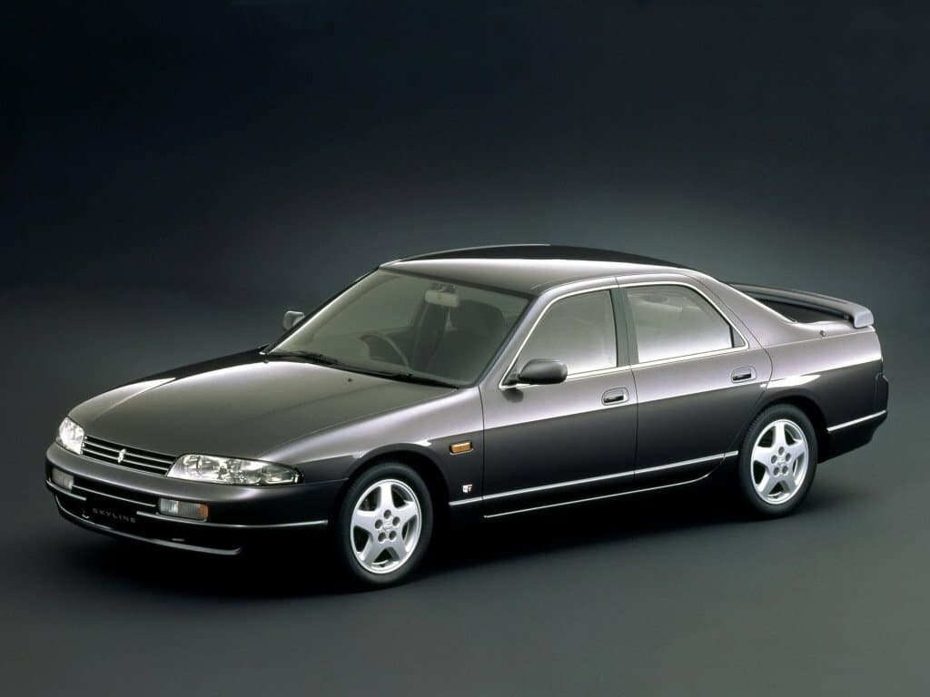 Nissan Skyline IX (R33)