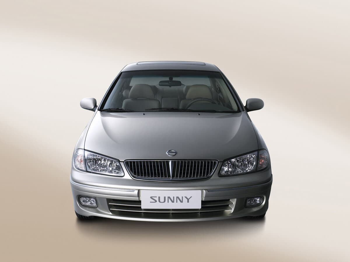 Nissan Sunny N16 — Öndən