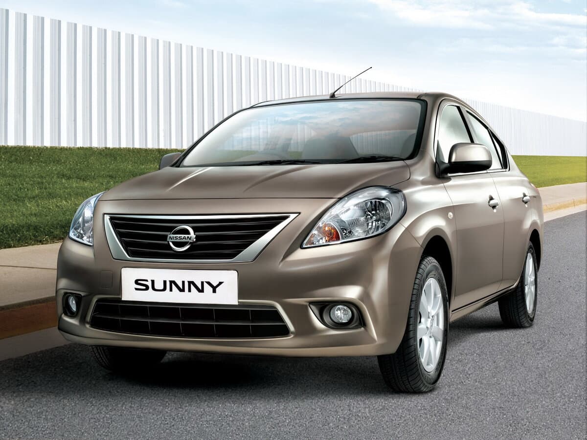 Nissan Sunny N17 — Öndən
