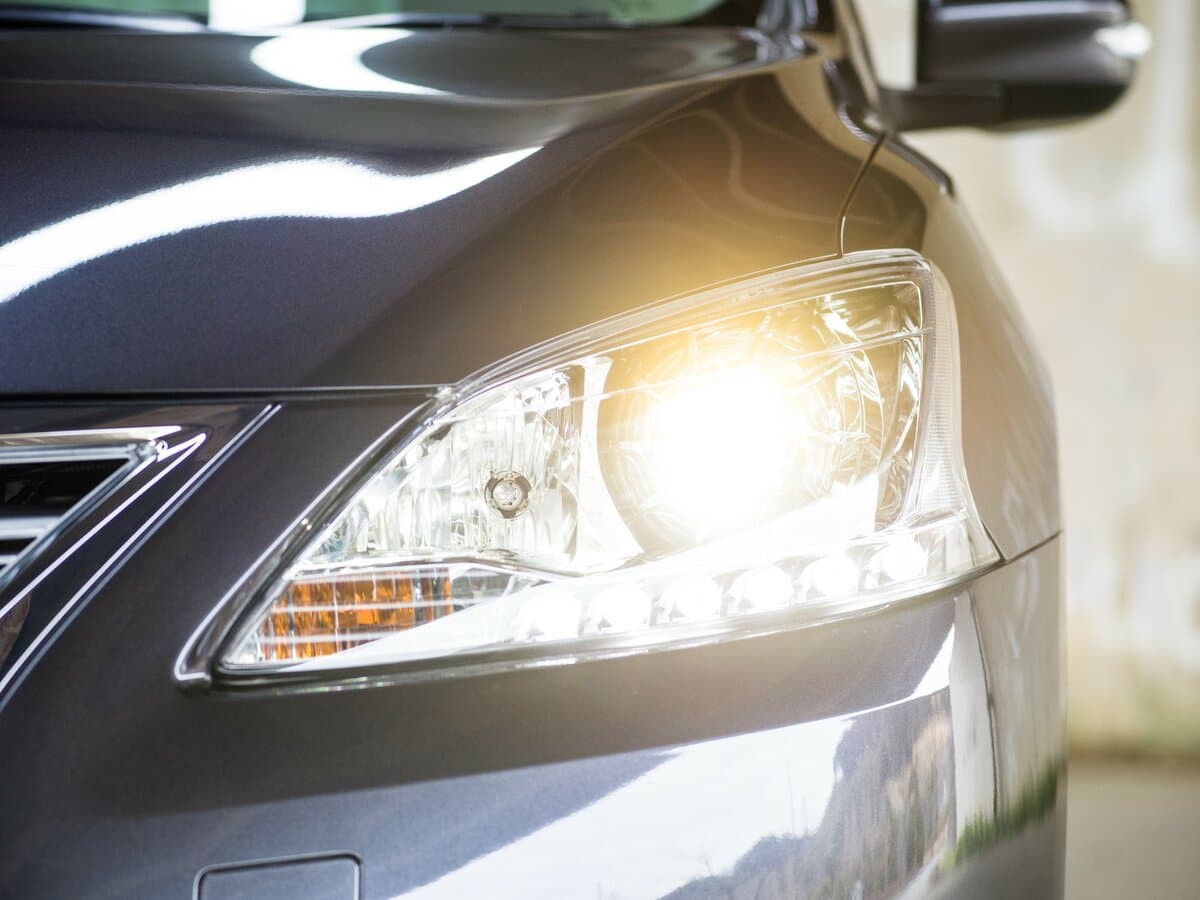 Nissan Sylphy III (B17) — Fara