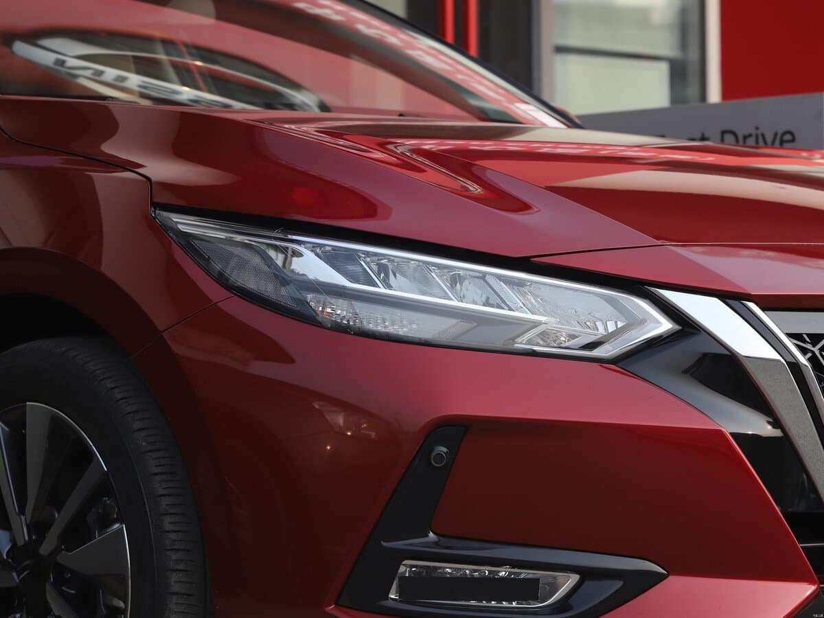 Nissan Sylphy IV (B18) — Fara