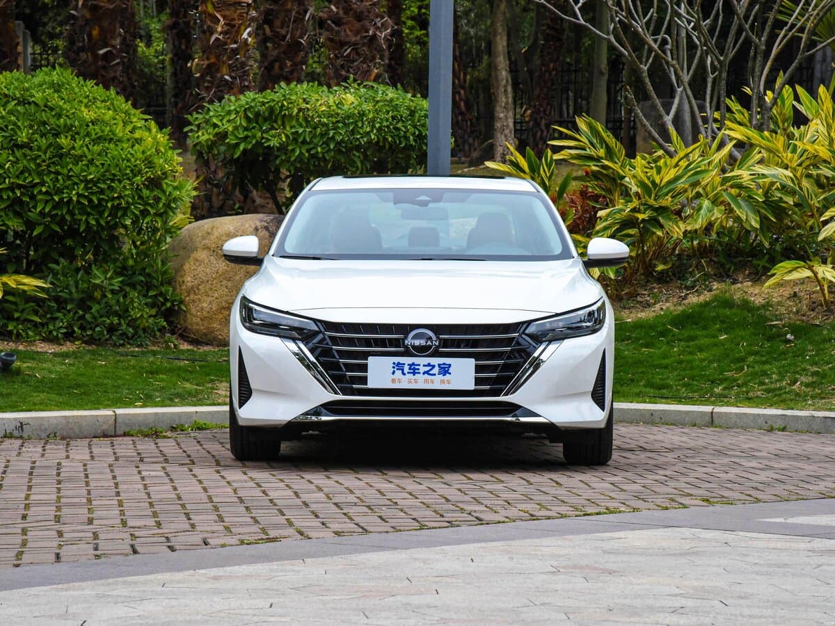 Nissan Sylphy IV (B18) Restayling — Öndən