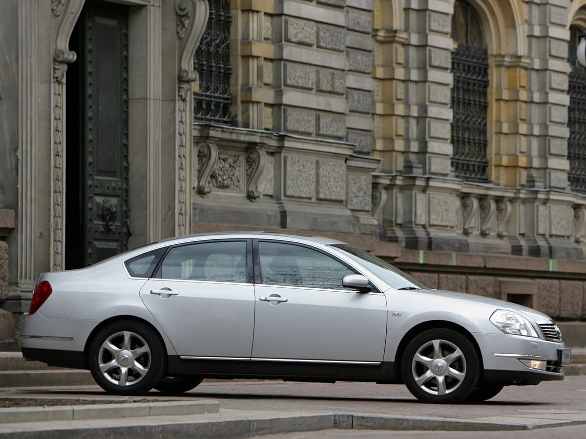Nissan Teana I (J31) Restayling — Yandan