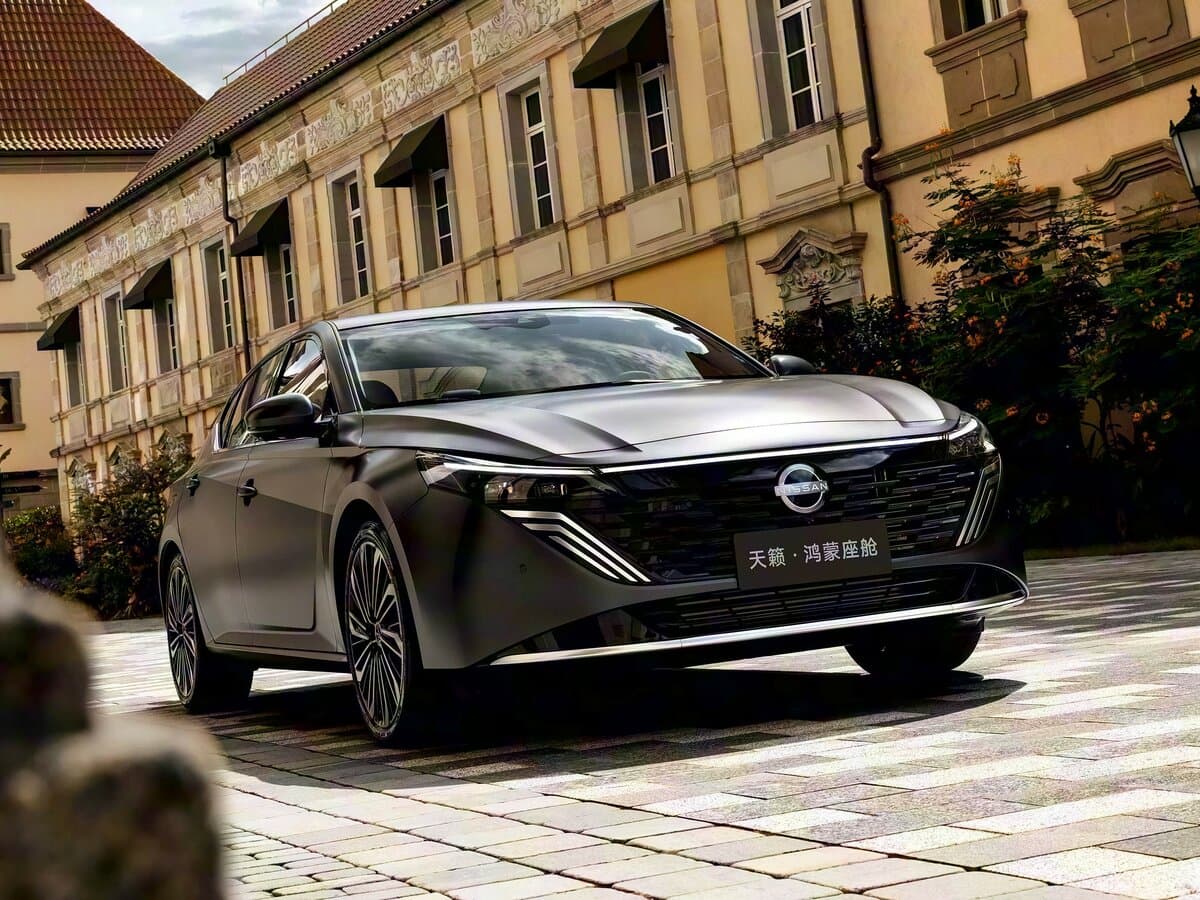 Nissan Teana IV (L34) — Öndən
