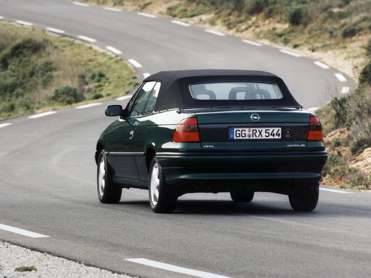 Opel Astra F — Arxadan