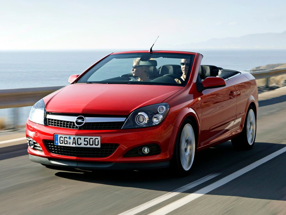 Opel Astra H — Öndən