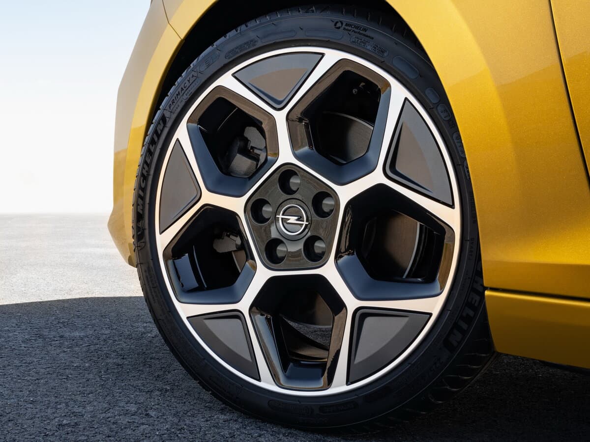 Opel Astra L — Təkər