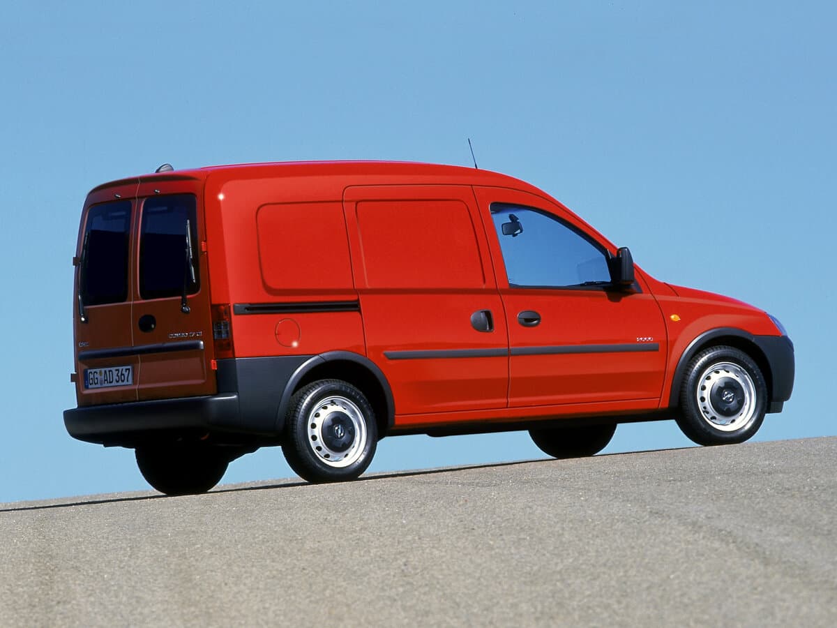 Opel Combo C — 3/4 arxadan