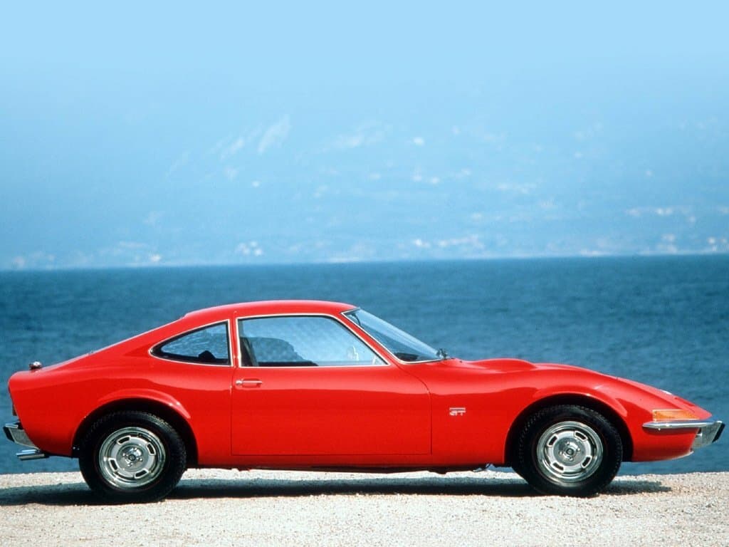 Opel GT I — Yandan