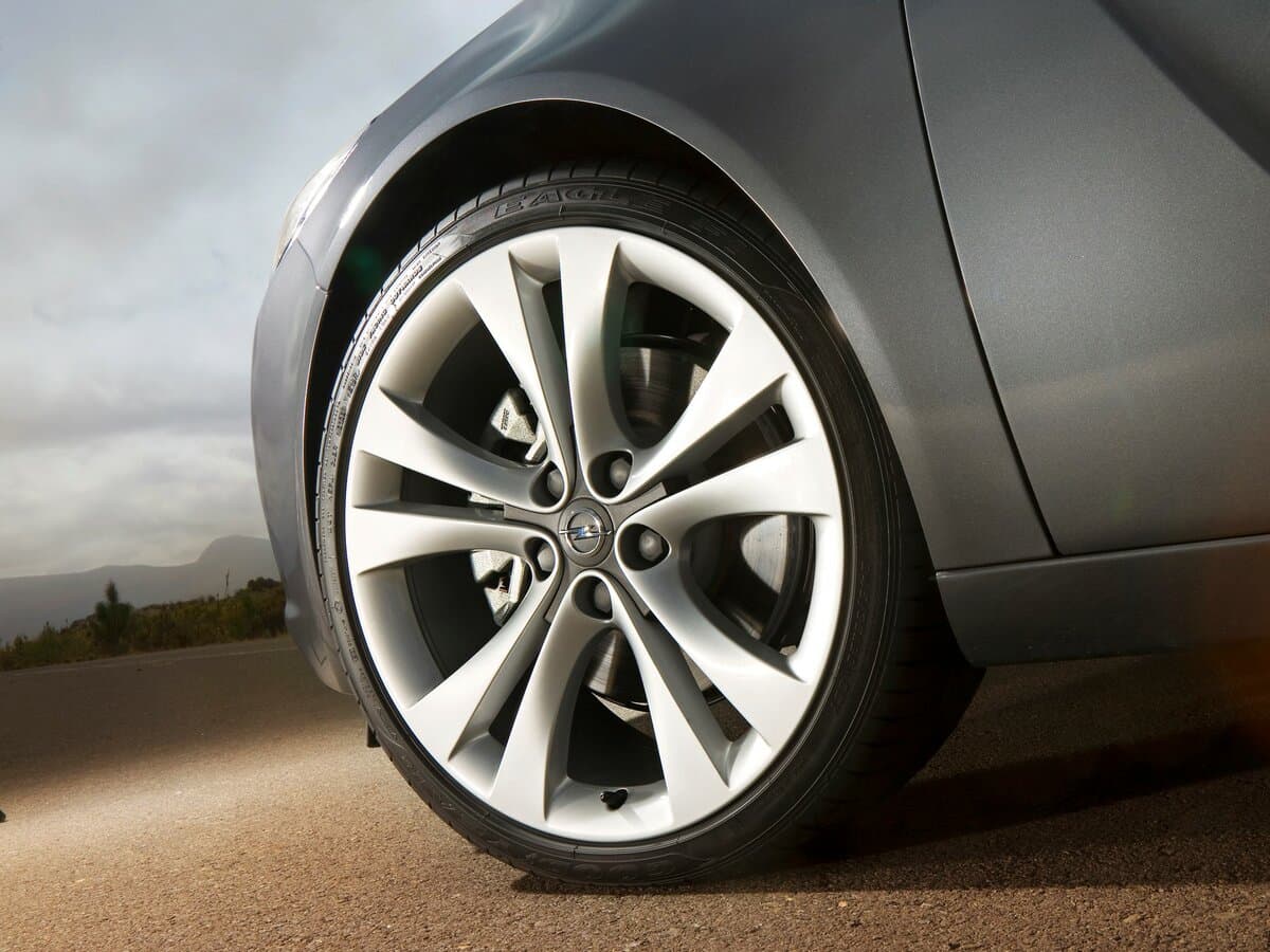 Opel Insignia I — Təkər