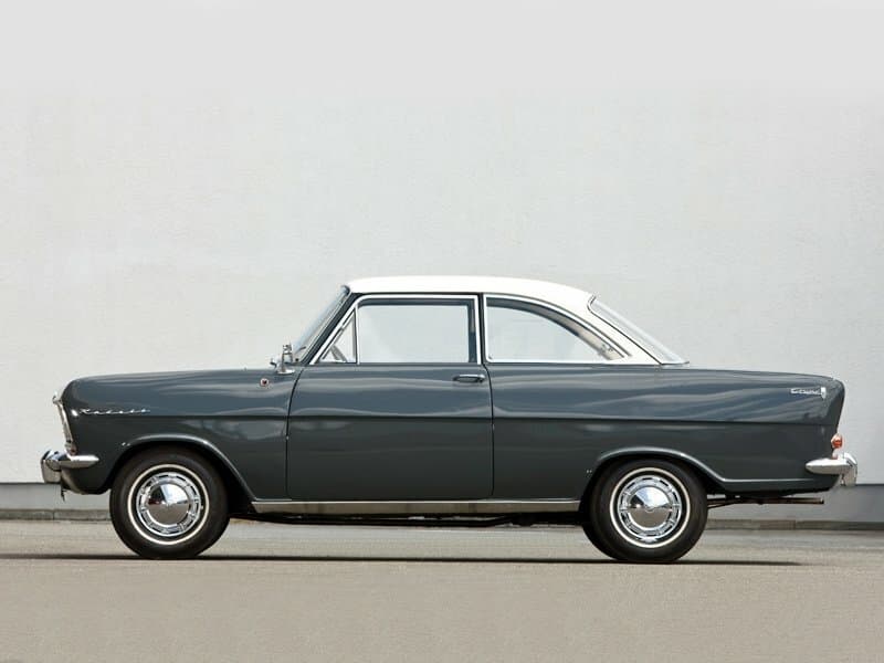 Opel Kadett A — Yandan