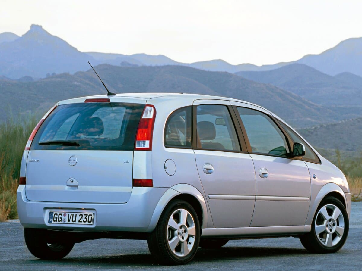 Opel Meriva A — 3/4 arxadan