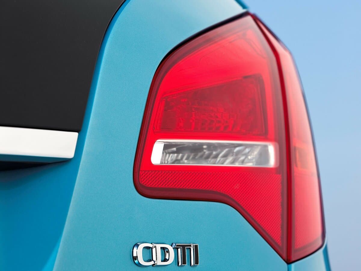 Opel Meriva B — Detal