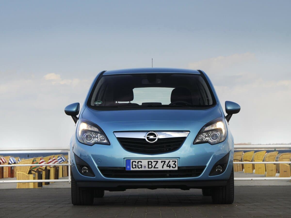 Opel Meriva B — Öndən