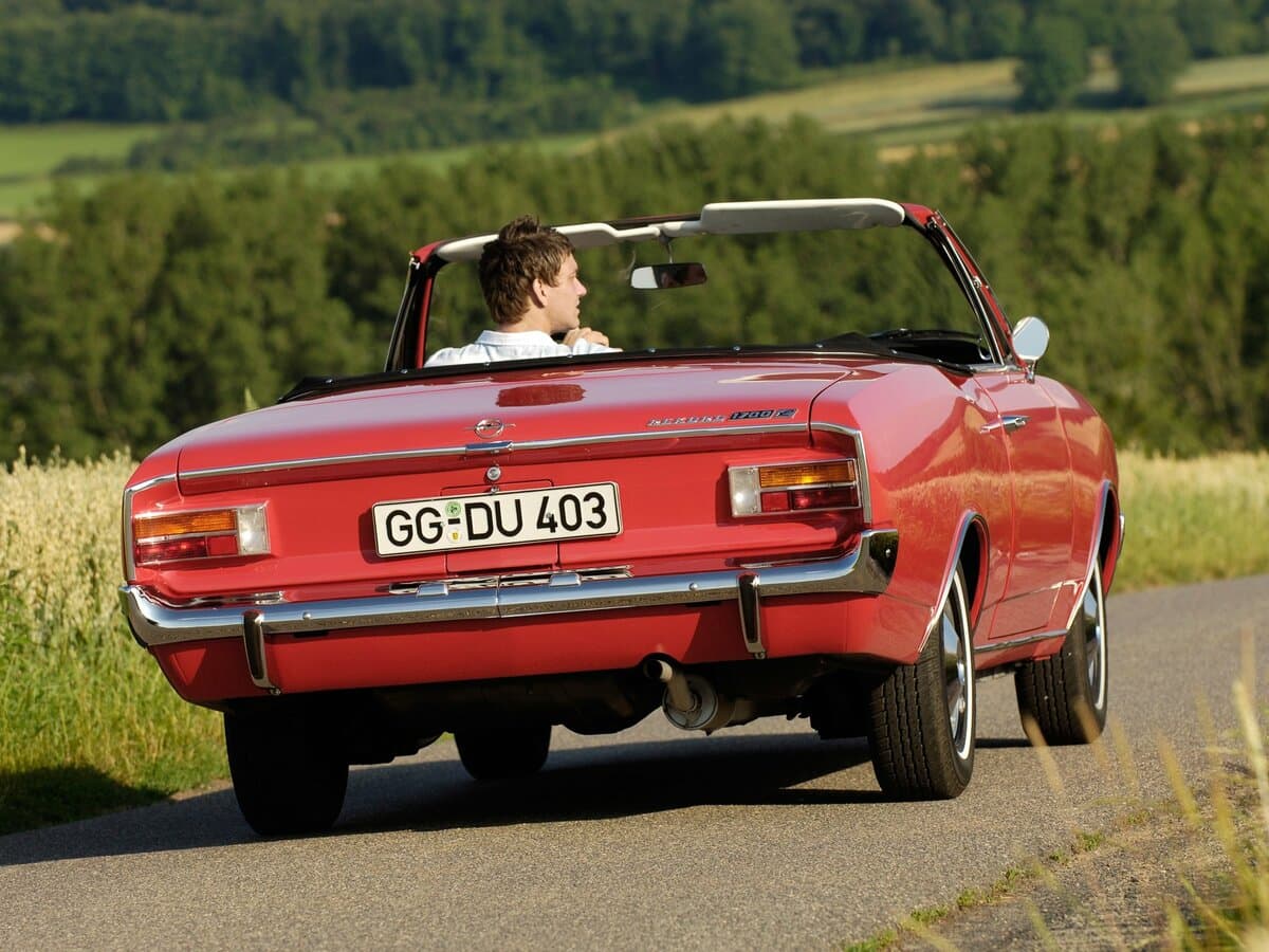 Opel Rekord C — Arxadan