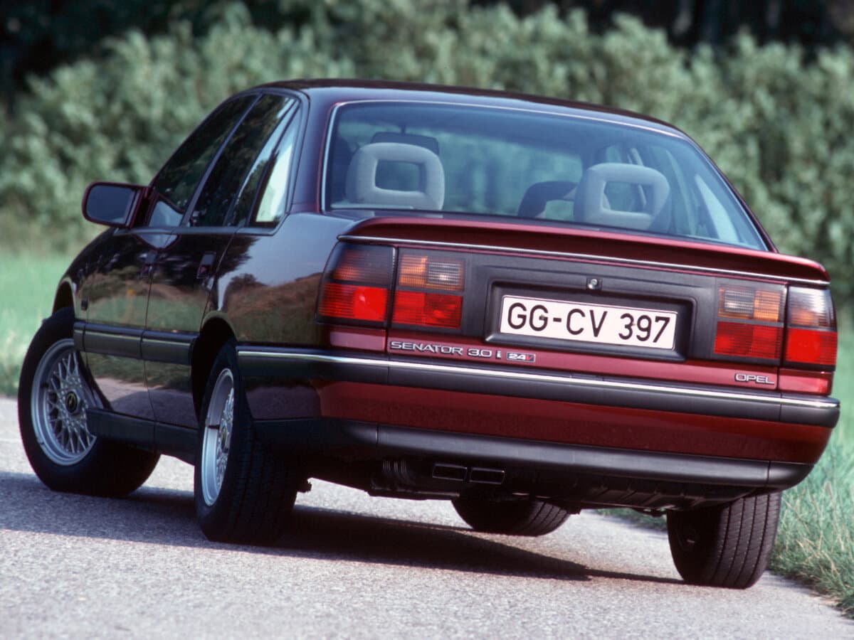 Opel Senator B — Arxadan