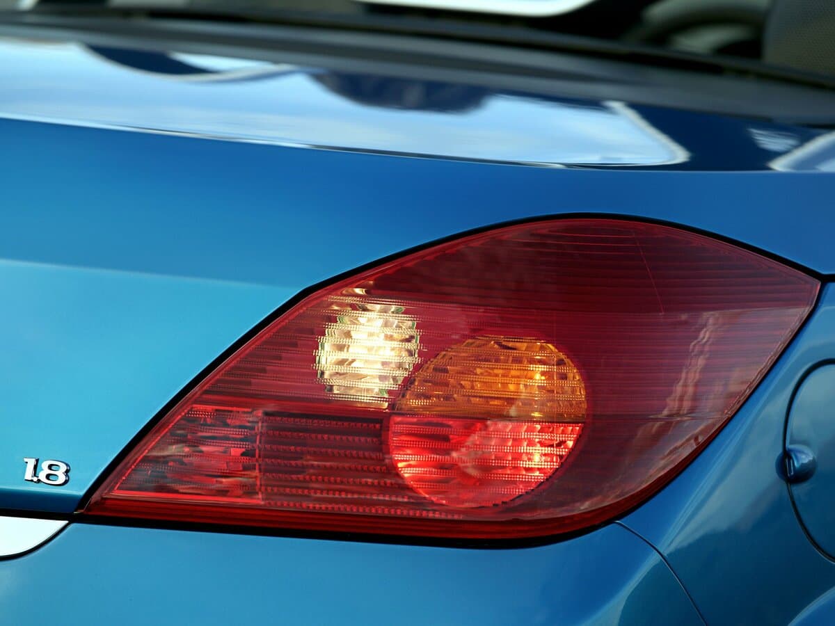 Opel Tigra B — Detal