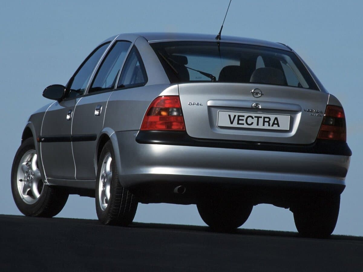 Opel Vectra B — Arxadan