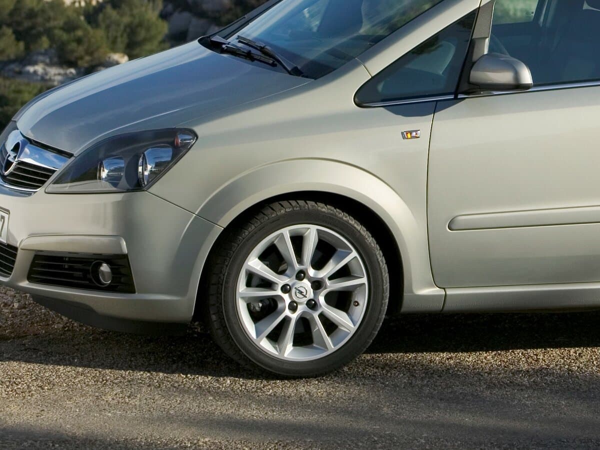 Opel Zafira B — Təkər