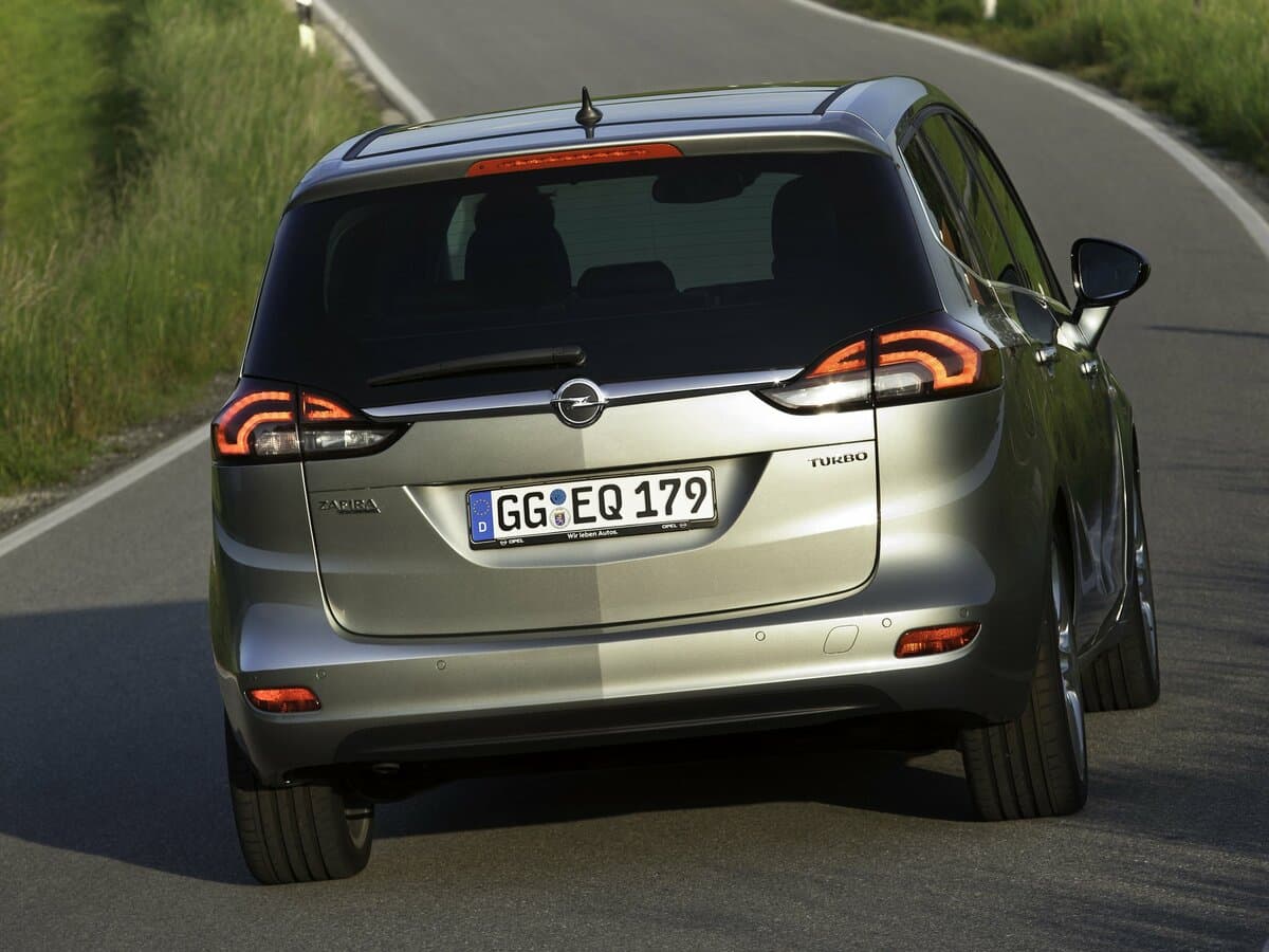 Opel Zafira C — Arxadan