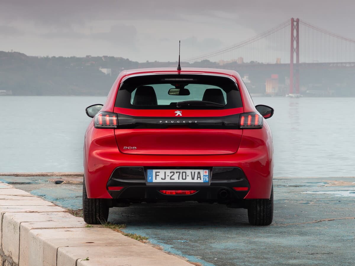 Peugeot 208 II — Arxadan