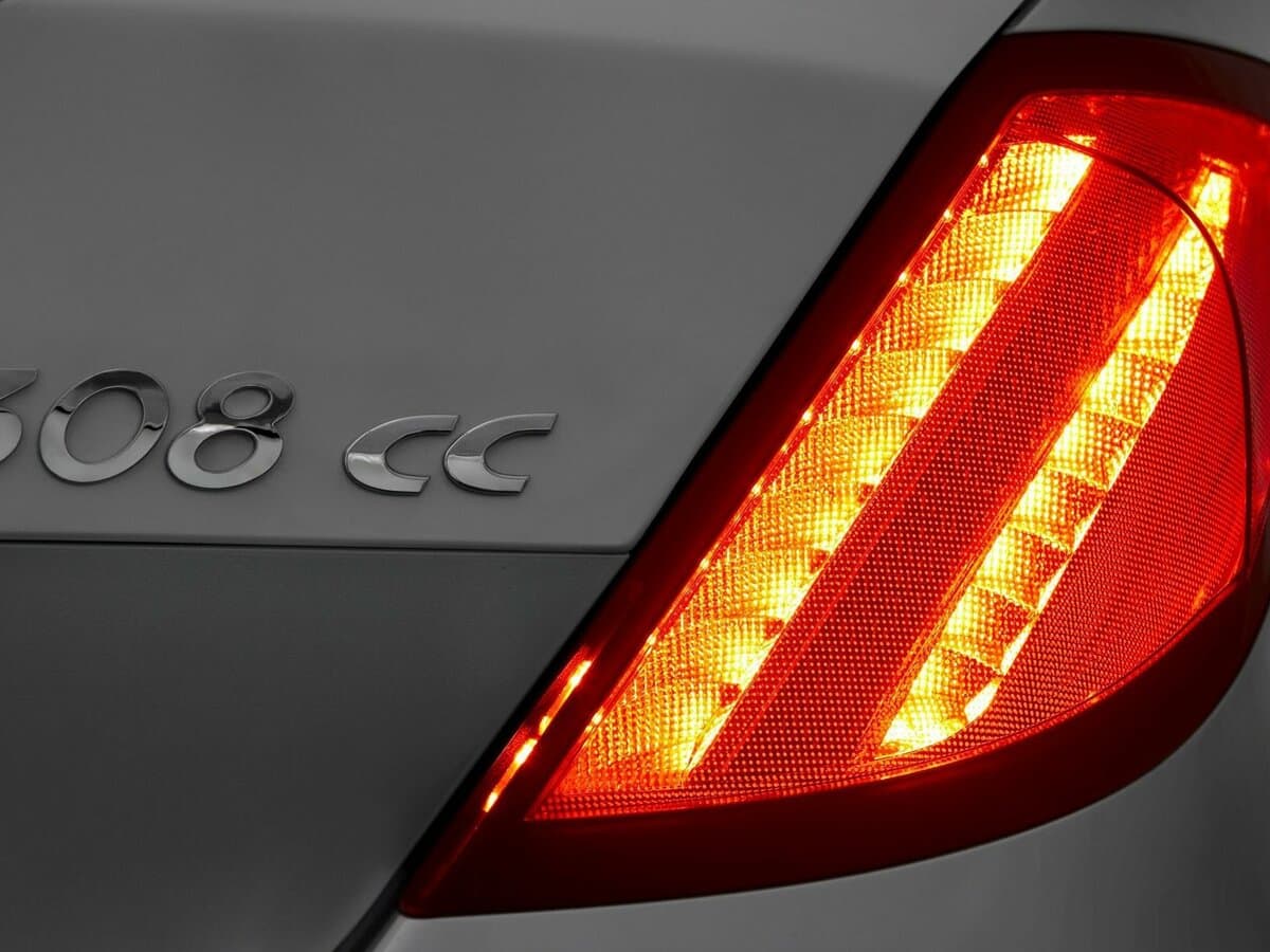 Peugeot 308 I — Detal