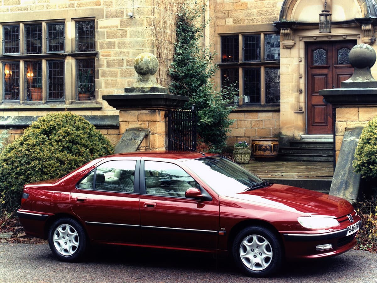 Peugeot 406 I — Yandan