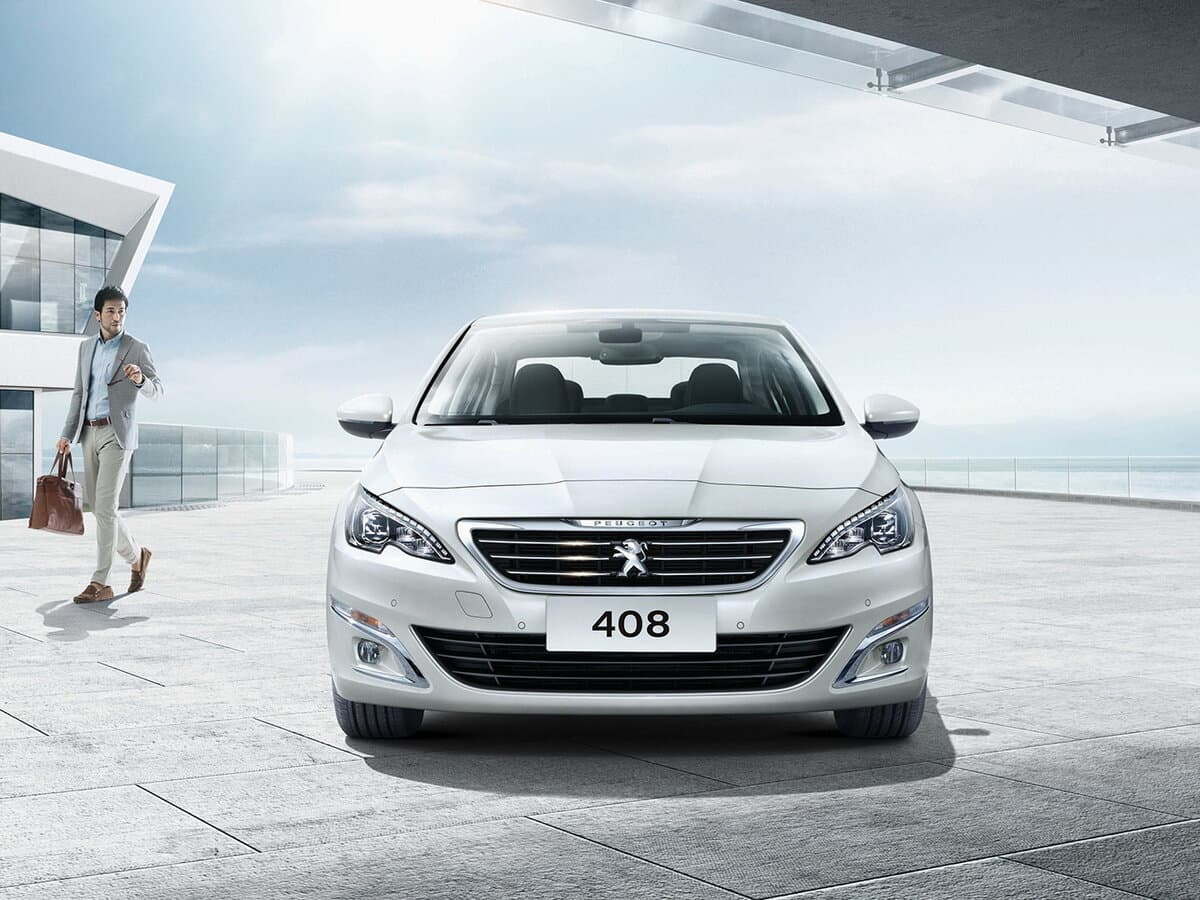 Peugeot 408 II — Öndən