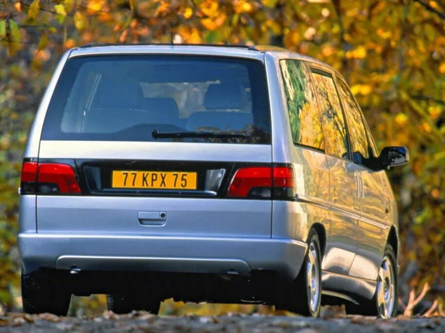 Peugeot 806 I — Arxadan