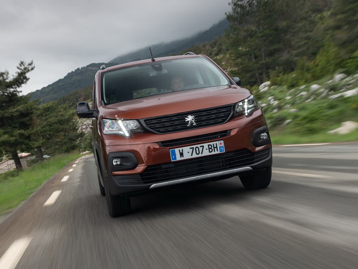 Peugeot Rifter I — Öndən