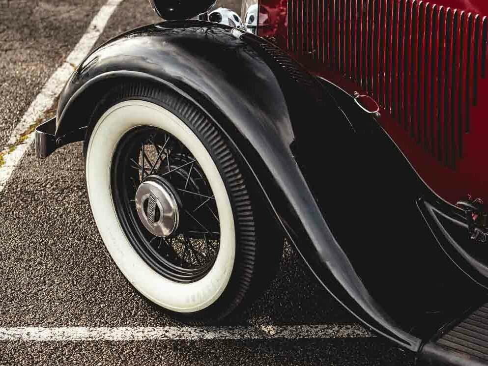 Plymouth De Luxe I — Təkər