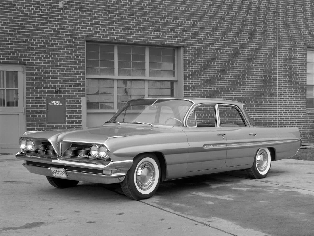 Pontiac Catalina II