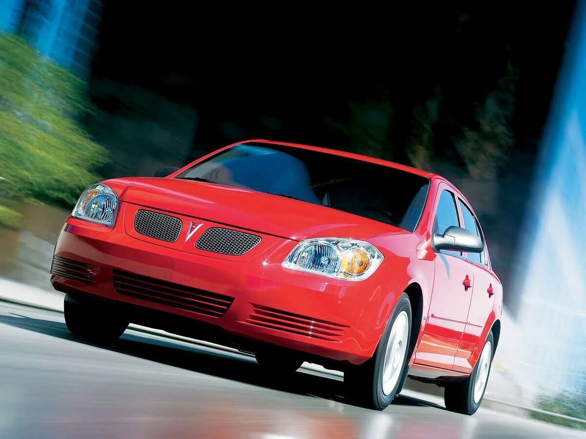 Pontiac G5 2004 – 2010 — öndən görünüş