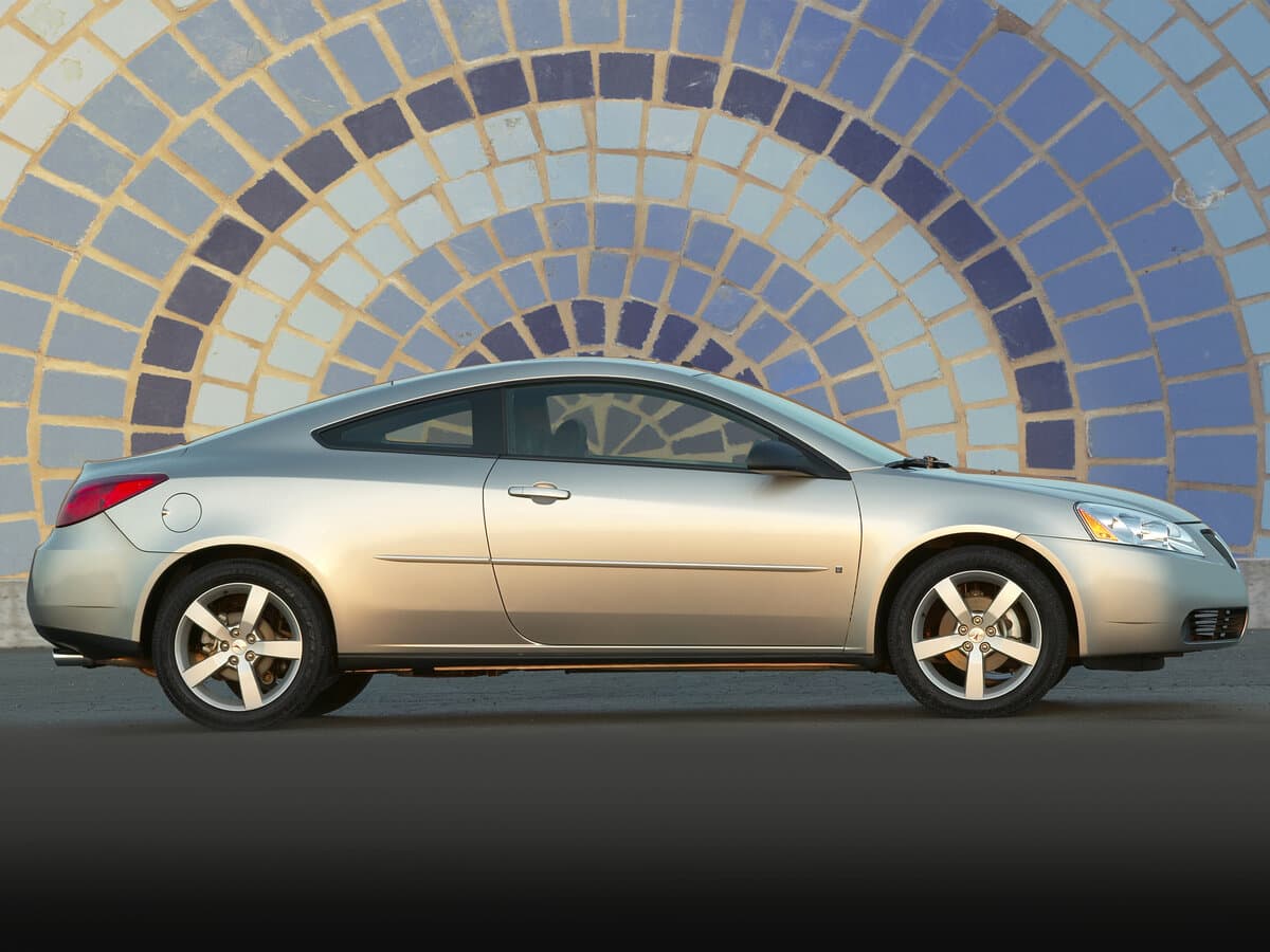 Pontiac G6 2004 – 2009 — Yandan
