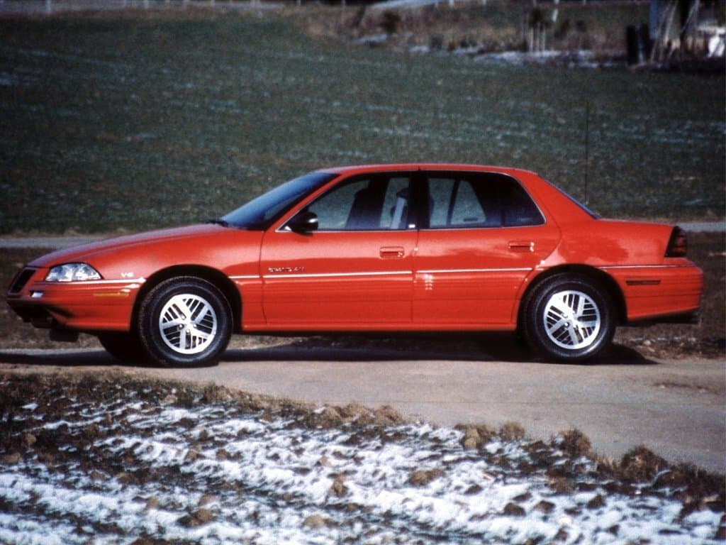 Pontiac Grand AM IV — Yandan