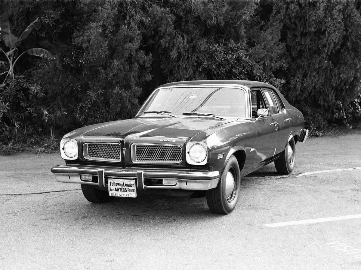 Pontiac Ventura II — Öndən
