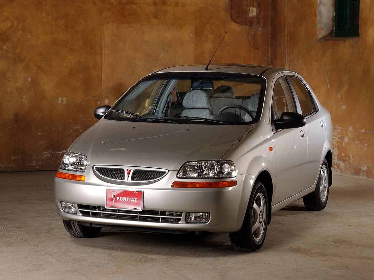 Pontiac Wave T200 — Öndən