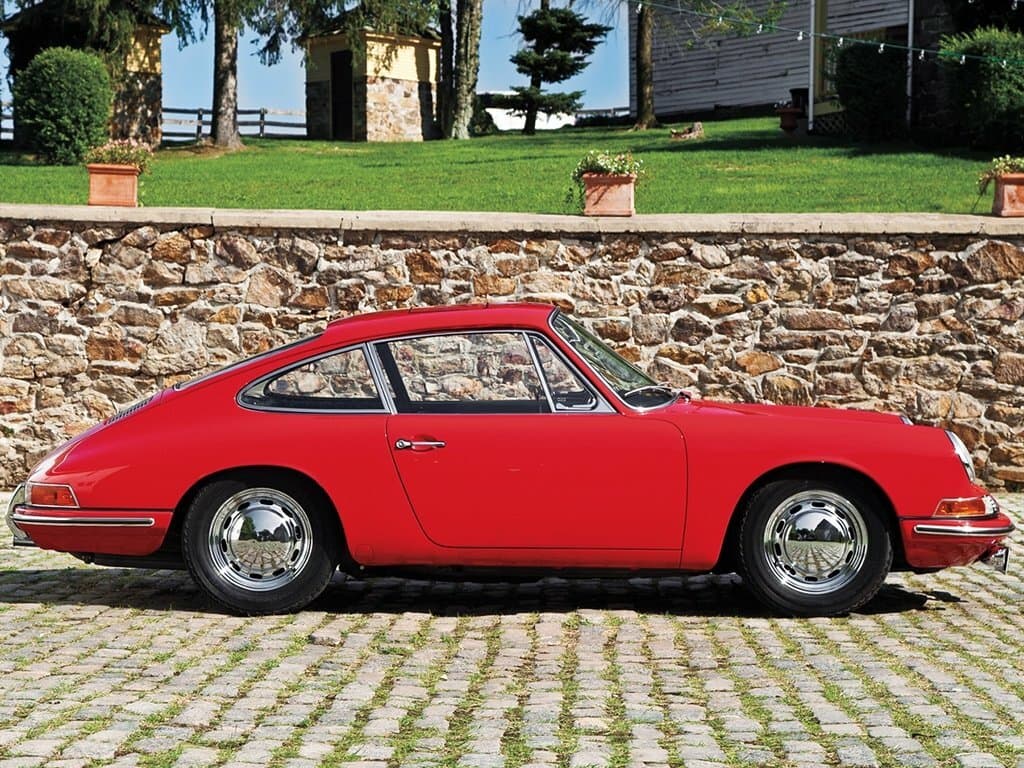 Porsche 911 I (901, 911) — Yandan