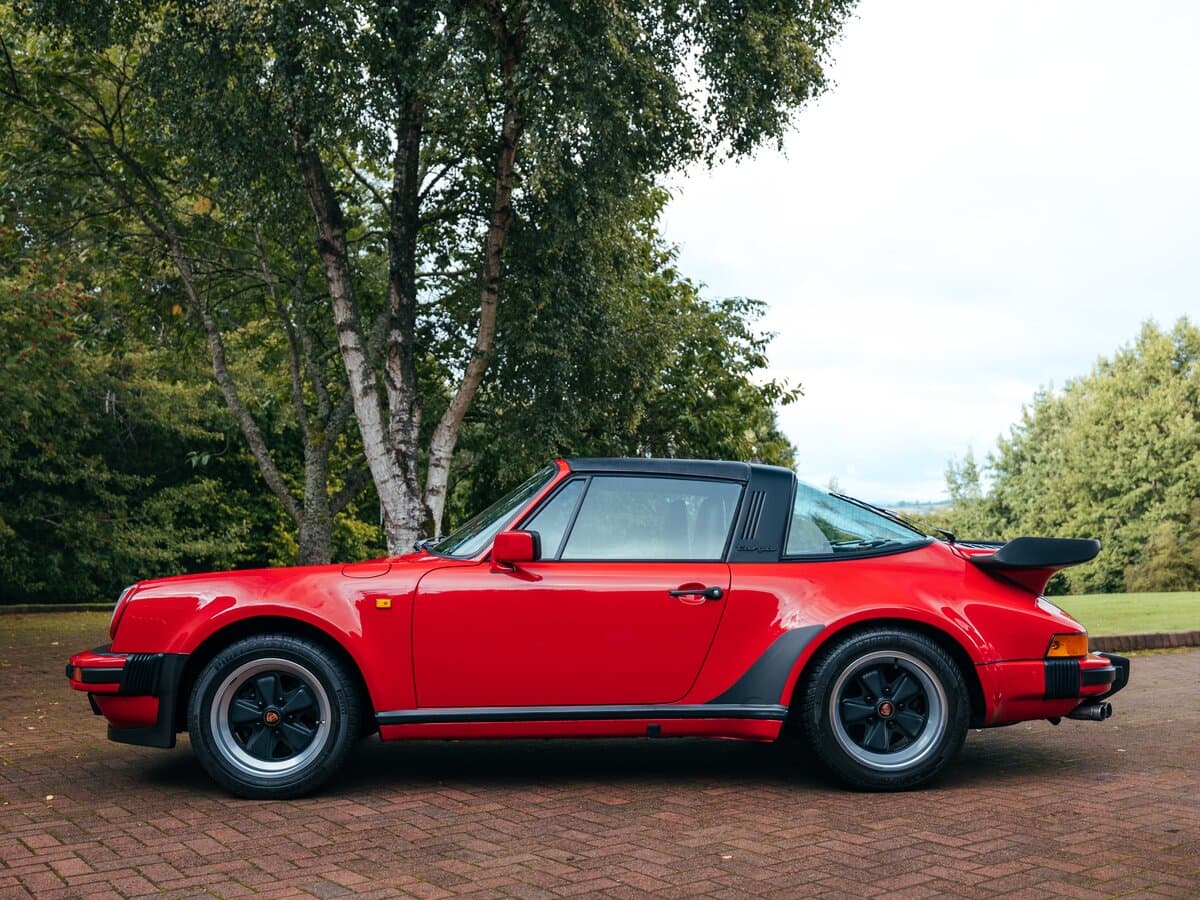 Porsche 911 II (911, 930) — Yandan